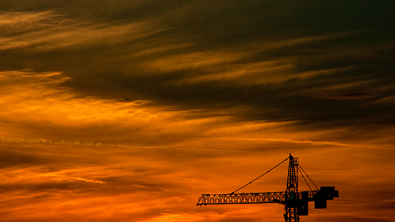 Brennender Himmel über Mainhattan