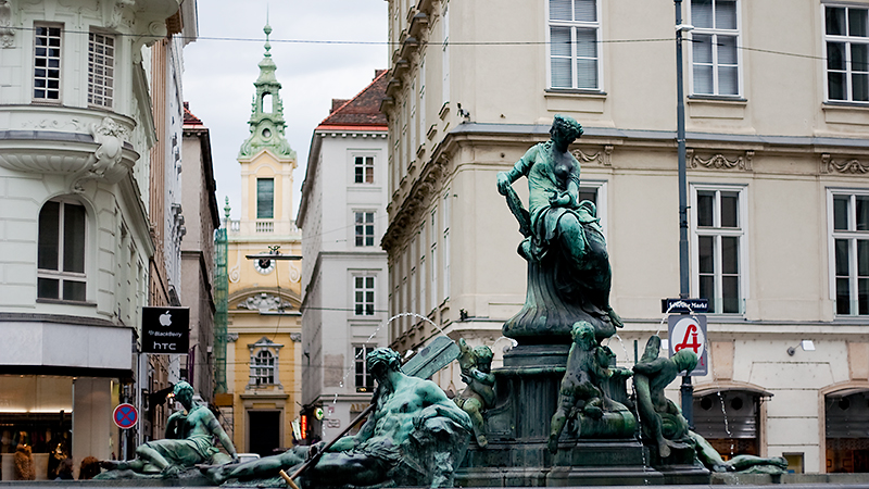 Donnerbrunnen am Neuen Markt