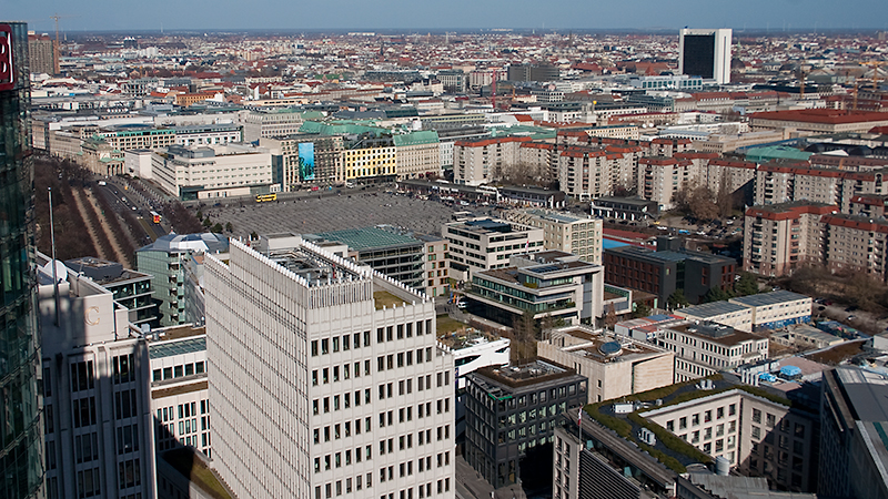 Blick zum Brandenburger Tor und Holocaust Mahnmal