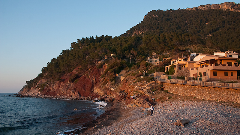 Port de Valldemossa zur Sonnenuntergangszeit